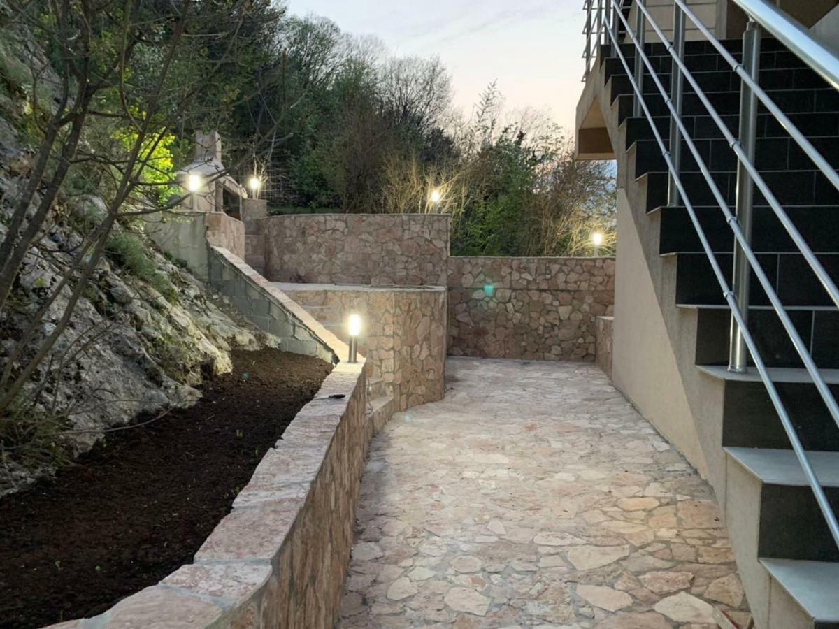 Apartman Grande Ajna Appartement Mostar Buitenkant foto